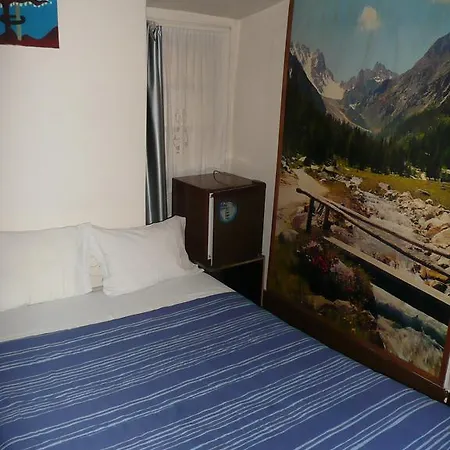 Guest house Pensao Prata Lisbon