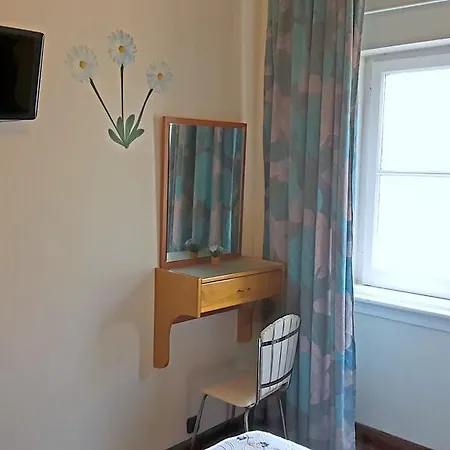 Pensao Prata Guest house *